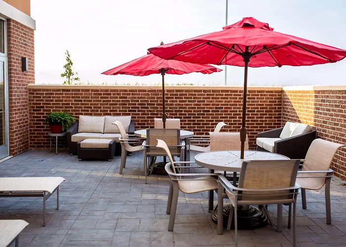 Hampton Inn-pontiac Hotel